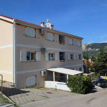 Apartment In Mit Eigener Terrasse By Interhome Baška